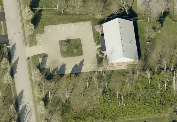 617 Chamberlin Ave, Frankfort, KY 40601
